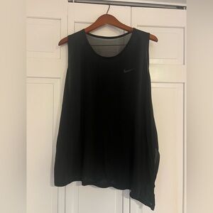 Women’s Nike Plus size Black Workout Tank Top Size 2x Mesh Back